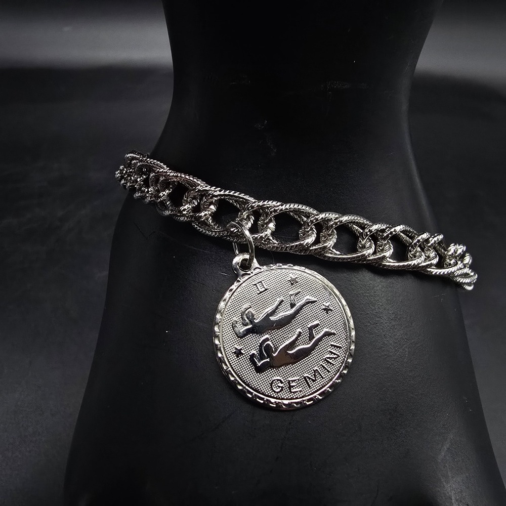 Vintage Gemini Charm Bracelet Silver Tone Zodiac Astrology Costume Jewelry